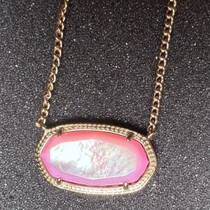 *** SOLD***. Kendra Scott Dylan necklace in RG and pink MOP